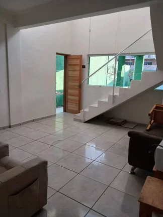 Imagem Amplo Sobrado na Rondinha em Campo Largo - R$390 mil