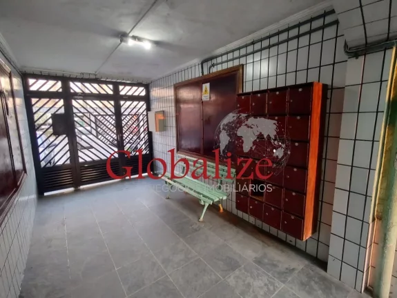 Imagem Apartamento térreo de 1 dormitório com quintal privativo para reforma no bairro do Macuco em Santos (SP) por R$.270.000,00 !