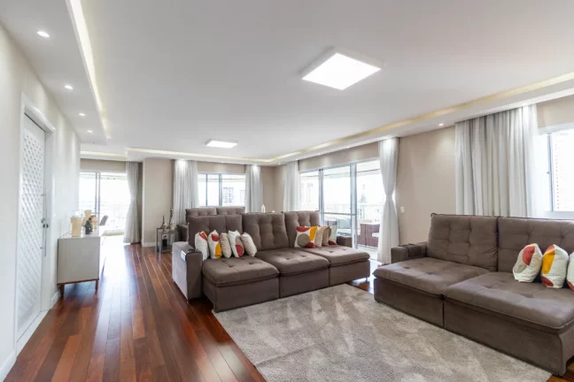 Imagem Apartamento à venda em São Paulo, Vila Sofia, com 4 quartos, 247m2