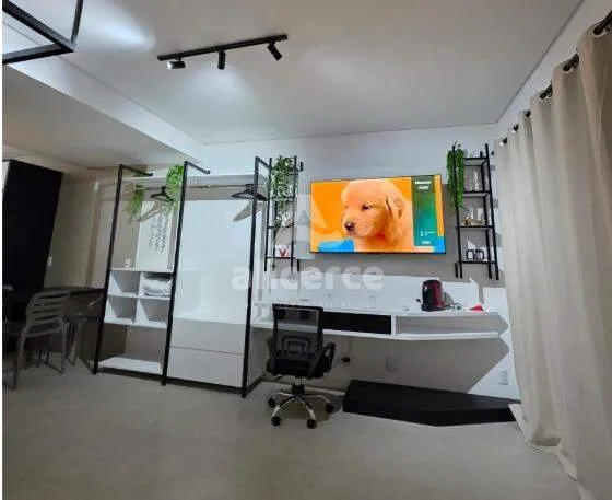Imagem Studio Garden Novo Mobiliado com Terraço Privativo e Vaga de Garagem no Centro de Florianópolis