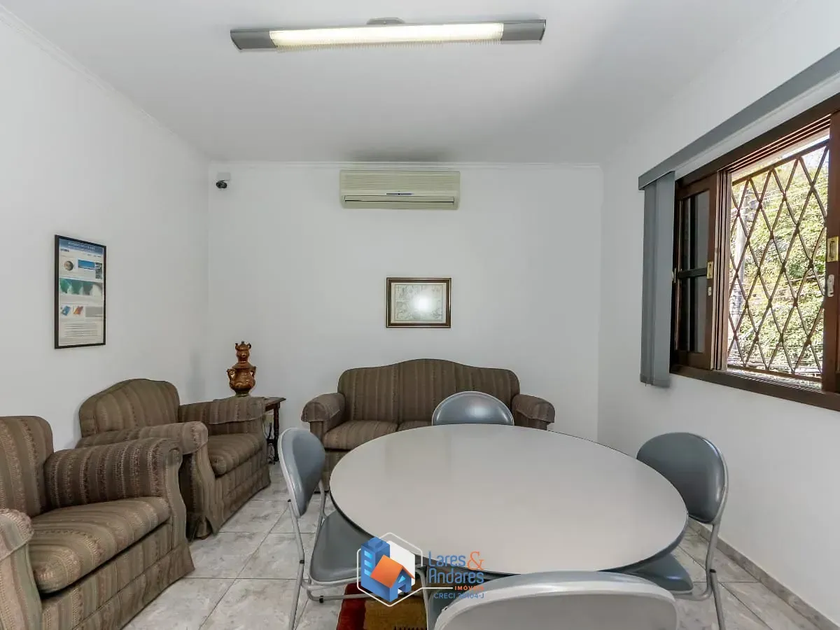 Imagem Casa para venda em Aclimação com 3 quartos, sendo 3 suítes, 265m²
