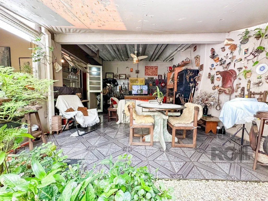 Imagem Apartamento Garden para comprar no Bairro Petrópolis! Um verdadeiro refúgio!
