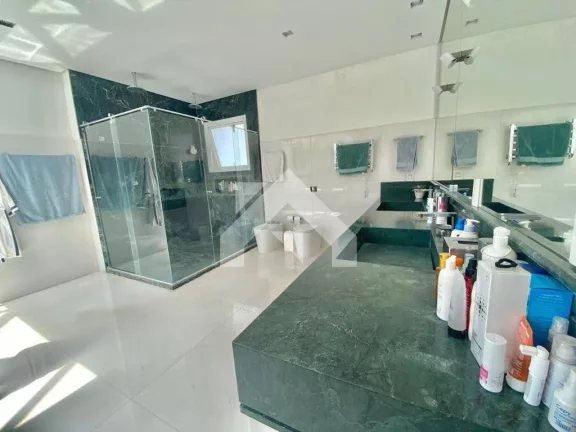 Imagem Casa de Condomínio em Tamboré - Santana de Parnaíba, SP