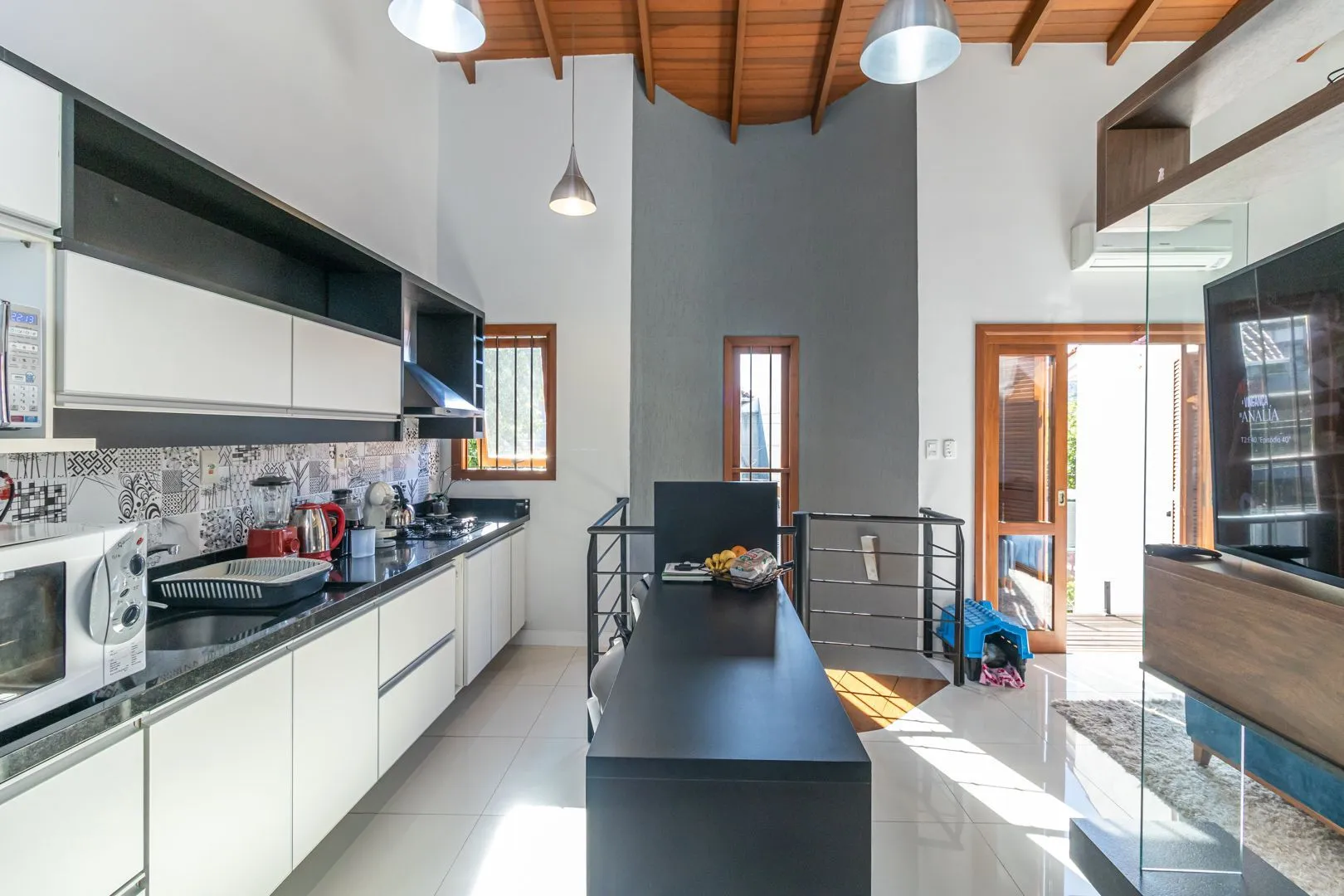 Imagem Casa com 3 Quartos à venda, 141m² - Hípica