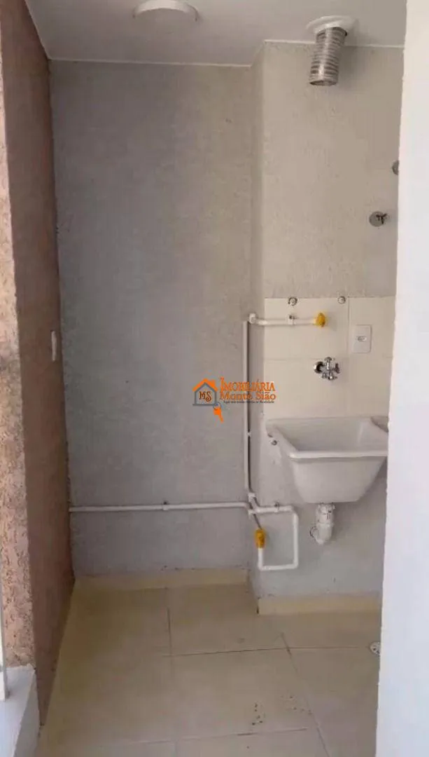 Imagem Apartamento à venda com 43m², 2 quartos, sala com sacada no Condomínio Flap - Vila São João, Guarulhos, SP