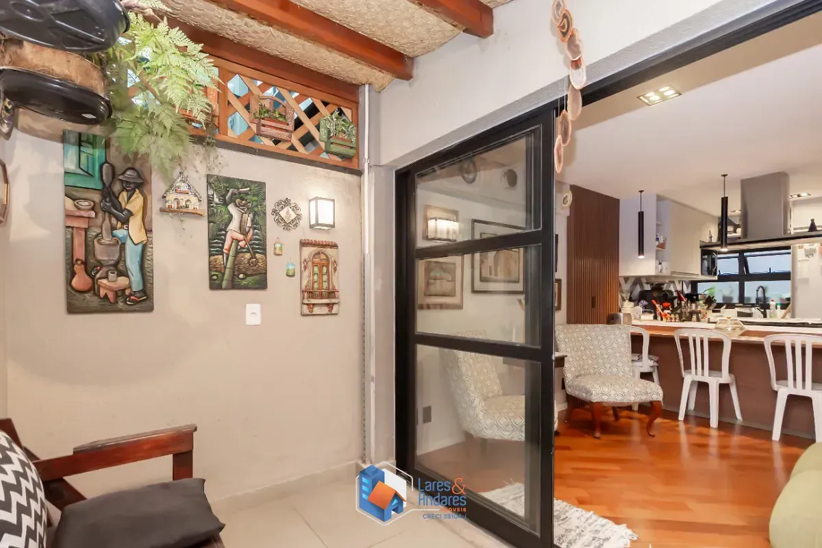 Imagem Casa no condomínio Condomínio Vloft para venda com 2 quartos, sendo 1 suíte, 105m²