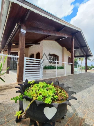 Foto do imóvel Casa Térrea com amplo espaço 4 dormitórios - Ninho Verde 1 - Porangaba/SP