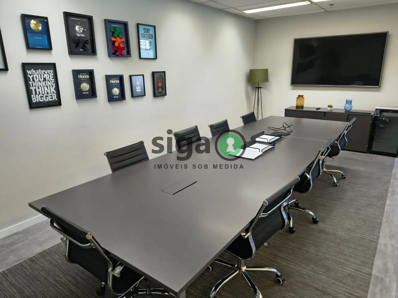 Imagem SALA 669M ² COM MOBILIA PARA LOCAÇÃO AV ROQUE PETRONI BROOKLIN