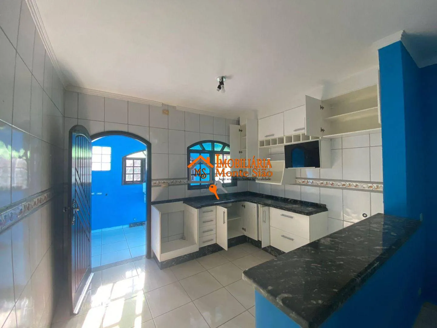 Imagem Sobrado à venda por R$ 720.800,00 - Vila Nova Bonsucesso - Guarulhos/SP
