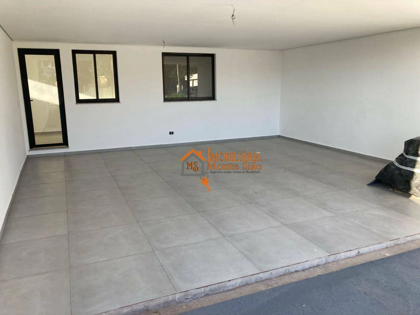 Imagem Sobrado com 4 dormitórios à venda, 342 m² por R$ 2.770.000,00 - Jardim São Pedro - Mogi das Cruzes/SP
