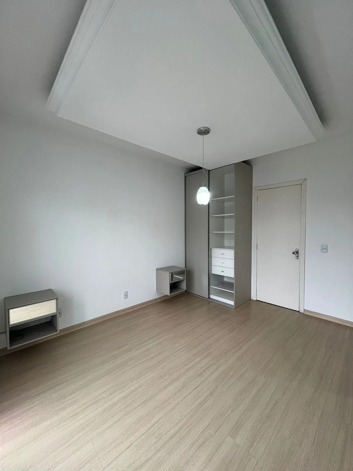 Imagem Casa sobrado em Gravatai de 3 dormitórios e 2 vagas