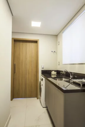 Imagem Apartamento à venda em Balneário Camboriú, Centro, com 4 quartos, 167m2