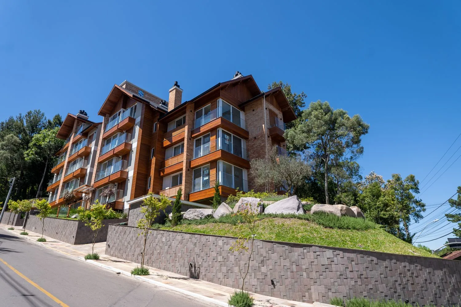 Imagem Apartamento à venda em Gramado, Planalto, com 2 quartos, 72m2