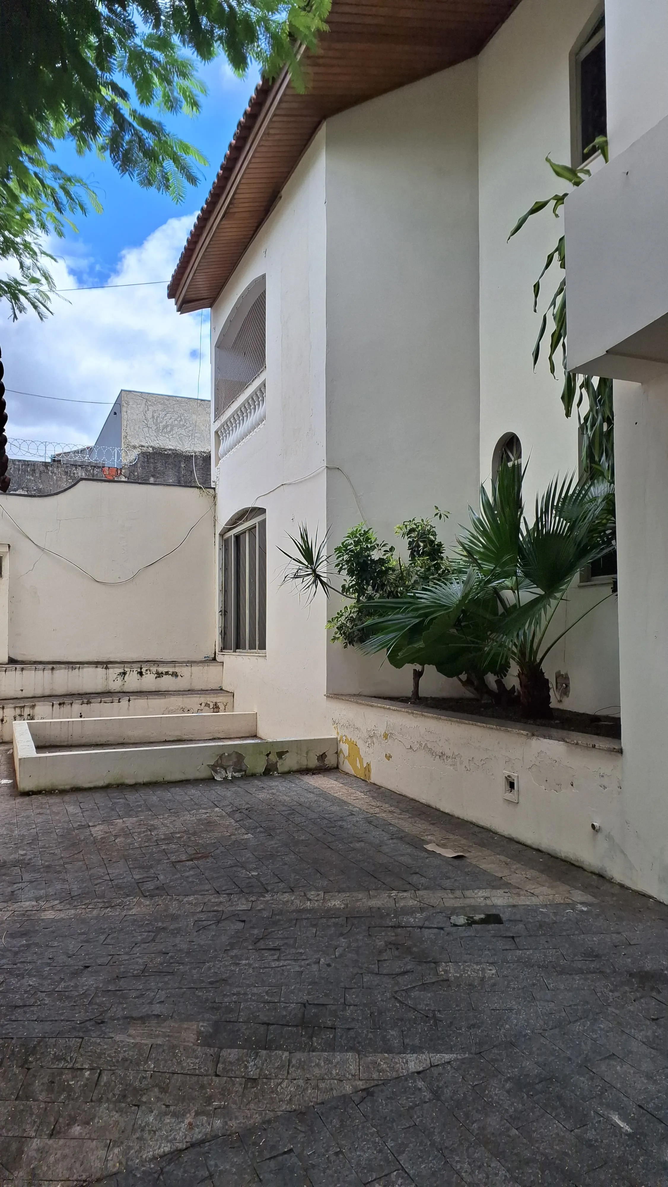 Imagem Sobrado com 3 Quartos à venda, 310m² - Jardim Icatu