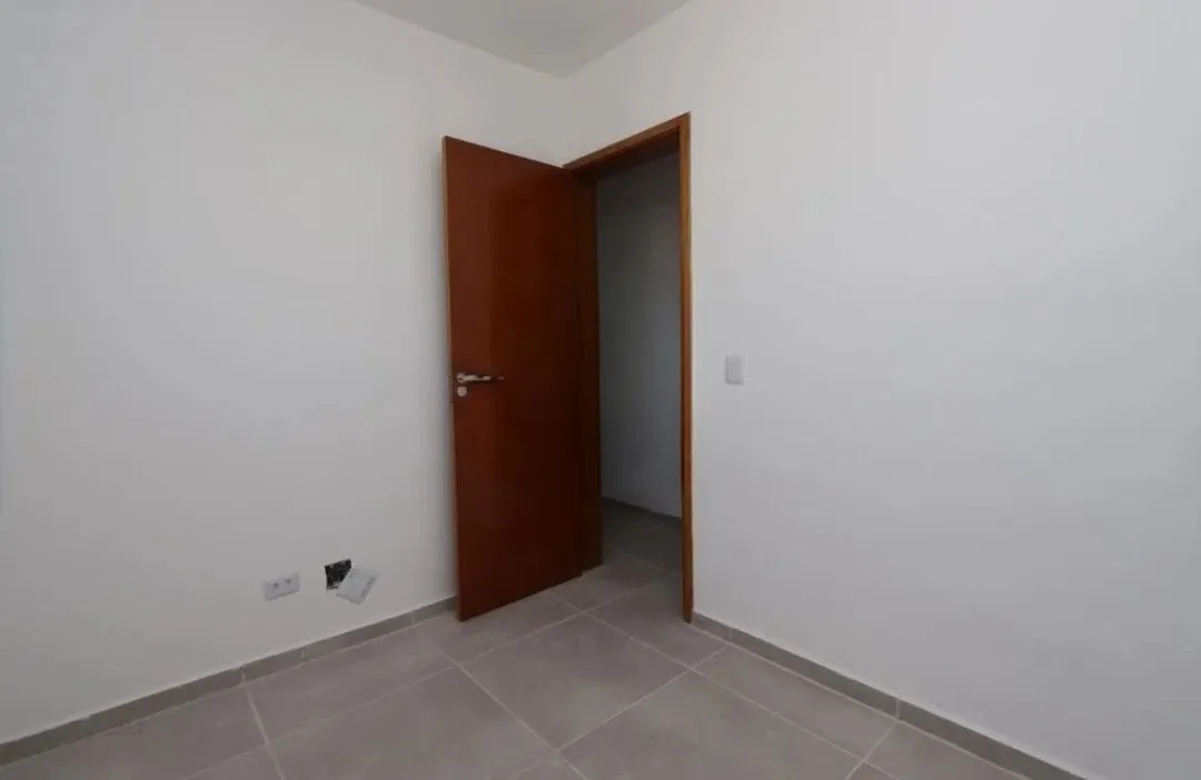 Imagem Apartamento com 2 quartos à venda na Rua Cabinda.