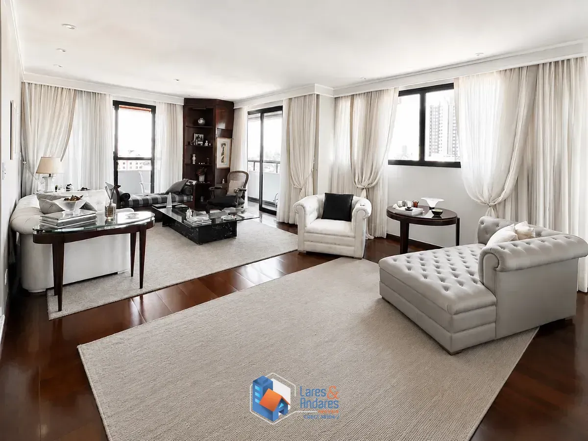 Foto do imóvel Apartamento para venda em Aclimação com 3 quartos, sendo 3 suítes, 214m² em Rua Safira
