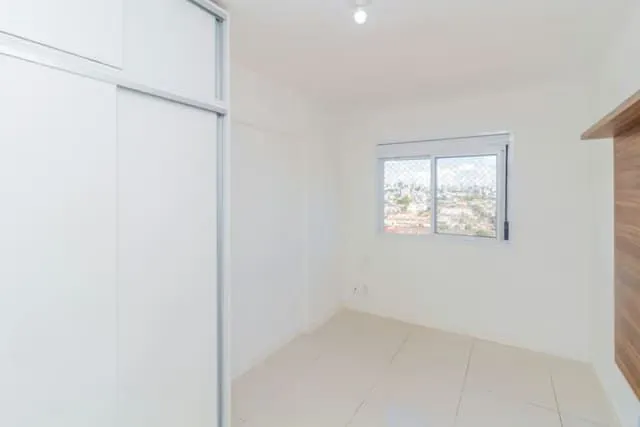 Imagem Apartamento de 2 dormitórios à venda em São Geraldo, Porto Alegre.