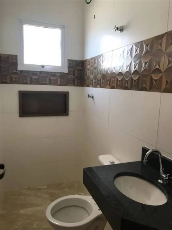 Imagem CASA COM 54,00 m² - GUILHERMINA - PRAIA GRANDE SP