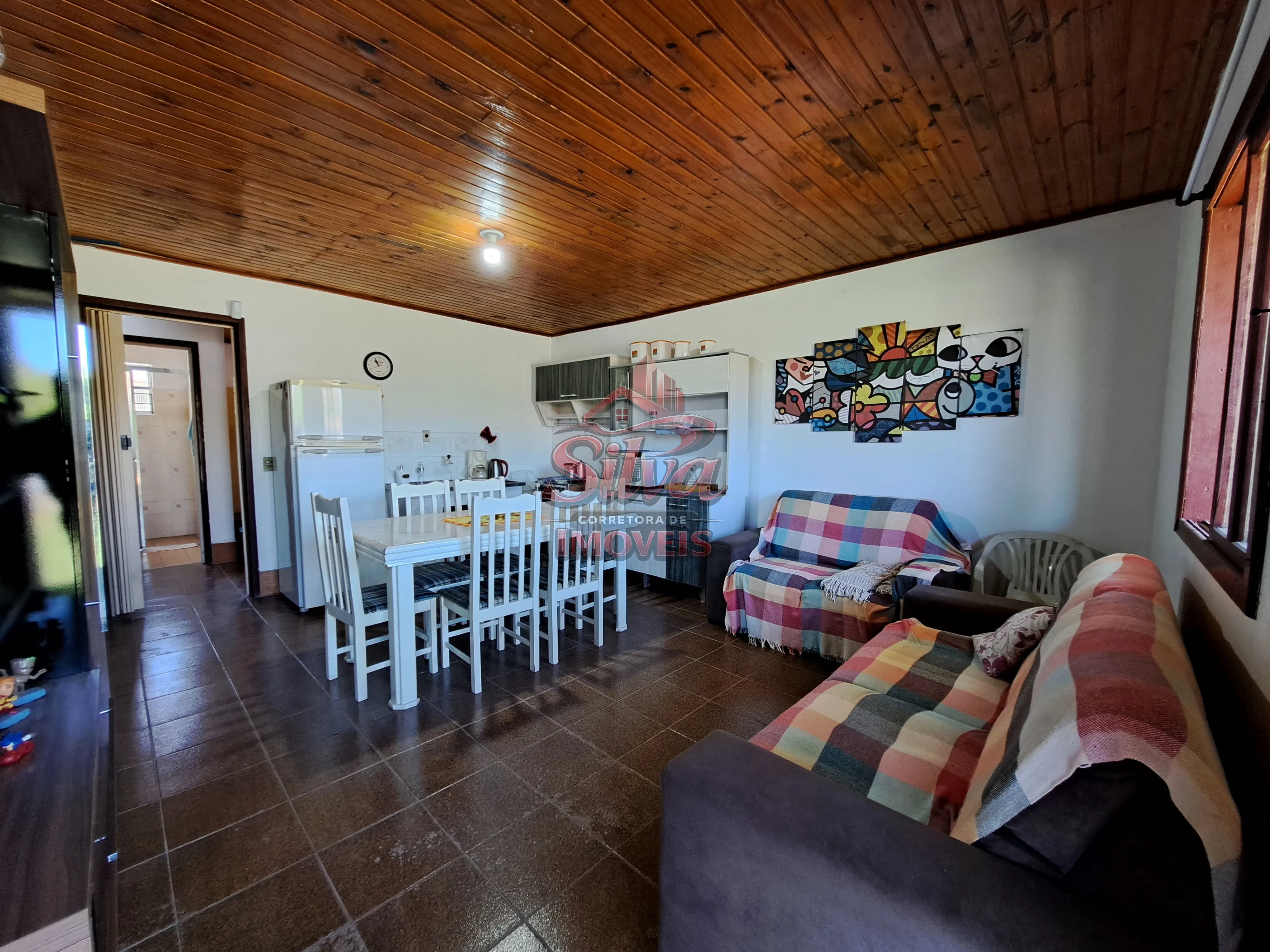 Imagem Casa 2 dormitórios (2 suítes) a 600m do mar no Mariluz