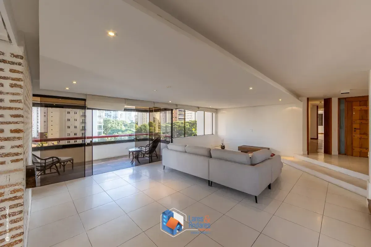 Imagem Apartamento para venda em Campo Belo com 4 quartos, sendo 3 suítes, 303m²