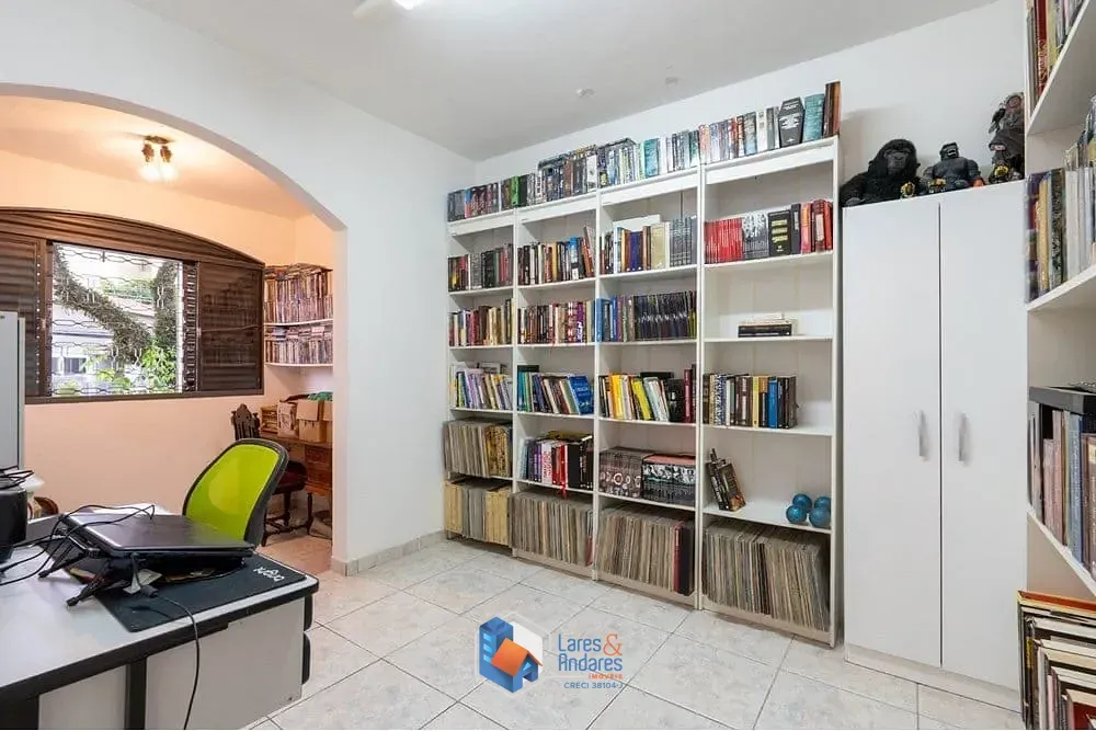 Imagem Casa à venda 3 Quartos 1 Suite 2 Vagas 240M² Jardim Aeroporto São Paulo - SP