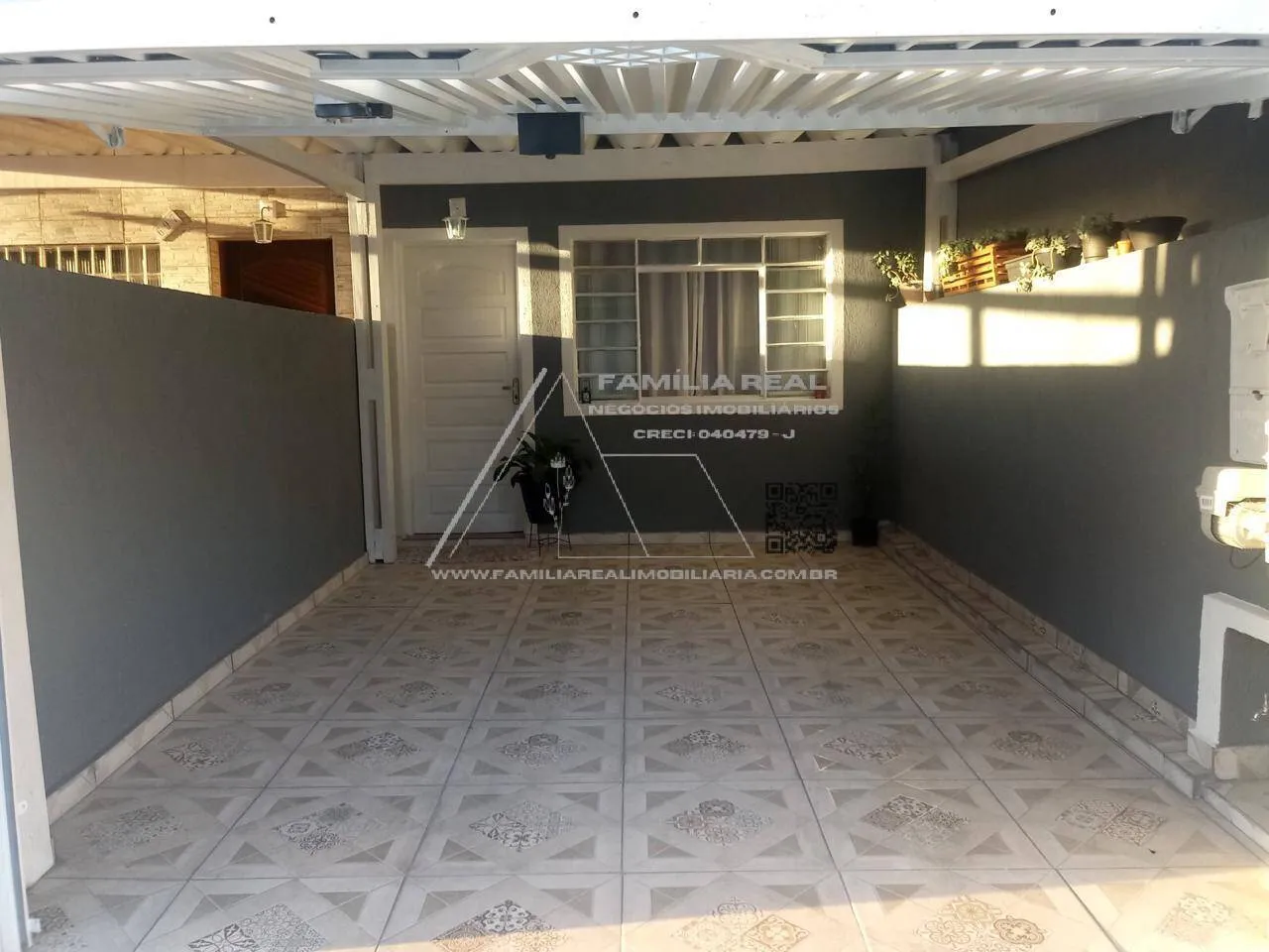 Imagem Sobrado com 3 dormitórios, 01 vaga coberta, a venda na Vila Talarico.