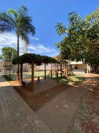 Imagem Apartamento para alugar no Condomínio Parque Uniclass, no bairro Conjunto Umuarama, Uberaba - 2 dormitórios