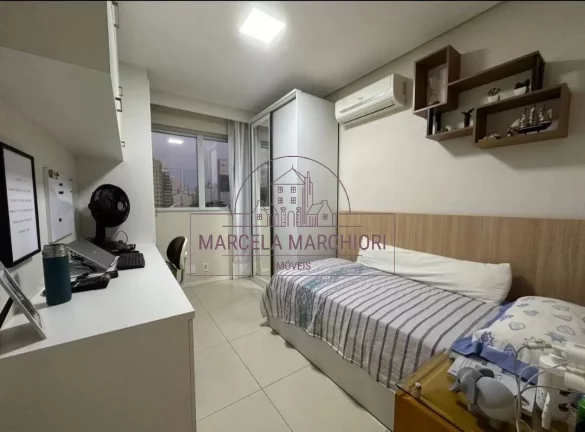 Imagem Apartamento 2 quartos, suíte, armários, sala integrada com varanda, lazer