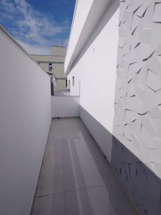 Imagem Casa a venda na praia do Morro Guarapari-ES Casa duplex composta por 3 suítes sendo uma Suite master com Closet e 2 vagas de garagem