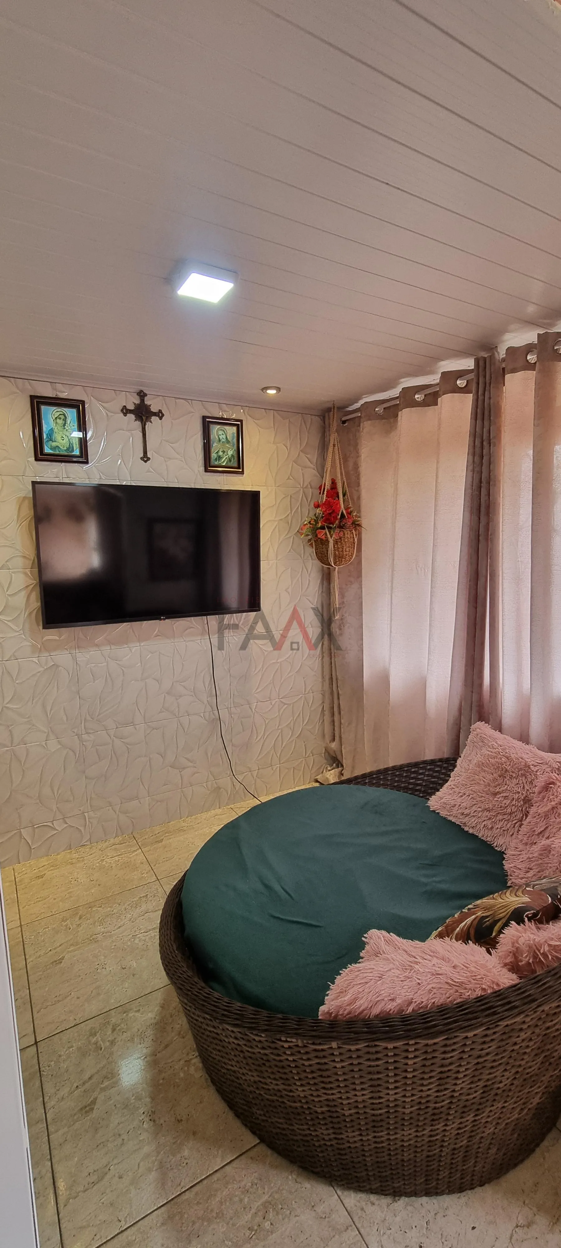 Imagem Casa com 4 dormitórios à venda,245.00 m , CASCAVEL, GUARAPUAVA - PR