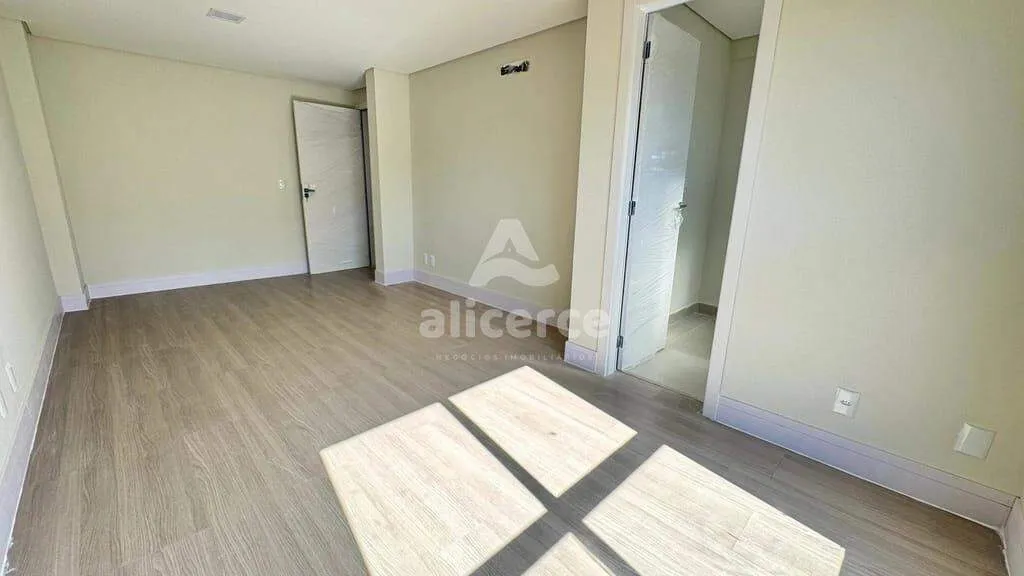 Imagem Apartamento à venda com 3 quartos 3 suítes, 157m² em Pedra Branca Palhoça