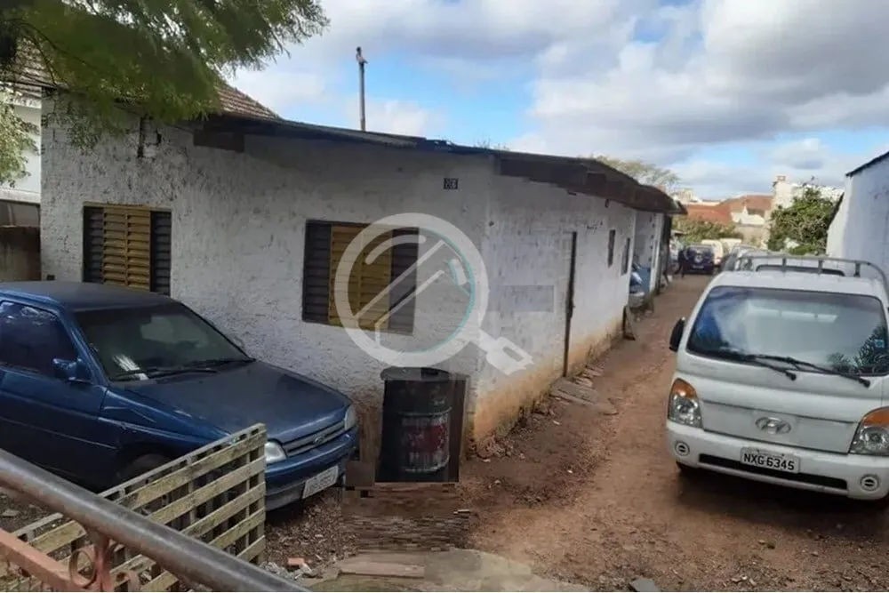 Imagem TERRENO PLANO 915 m², a 150 metros da Avenida Bento Gonçalves e PUC. Dimensões: Frente: 23,1m. Ex...