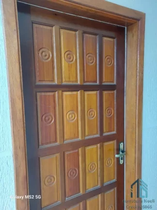 Imagem Casa de alvenaria, nova, em condomínio, Semi Mobiliada no Bacacheri em Curitiba PR