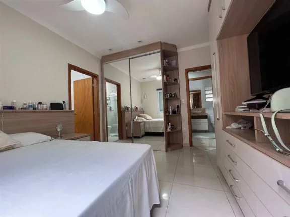 Imagem Casa com 3 dormitórios à venda, 200 m² por R$ 3.500.000,00 - Canto do Forte - Praia Grande/SP