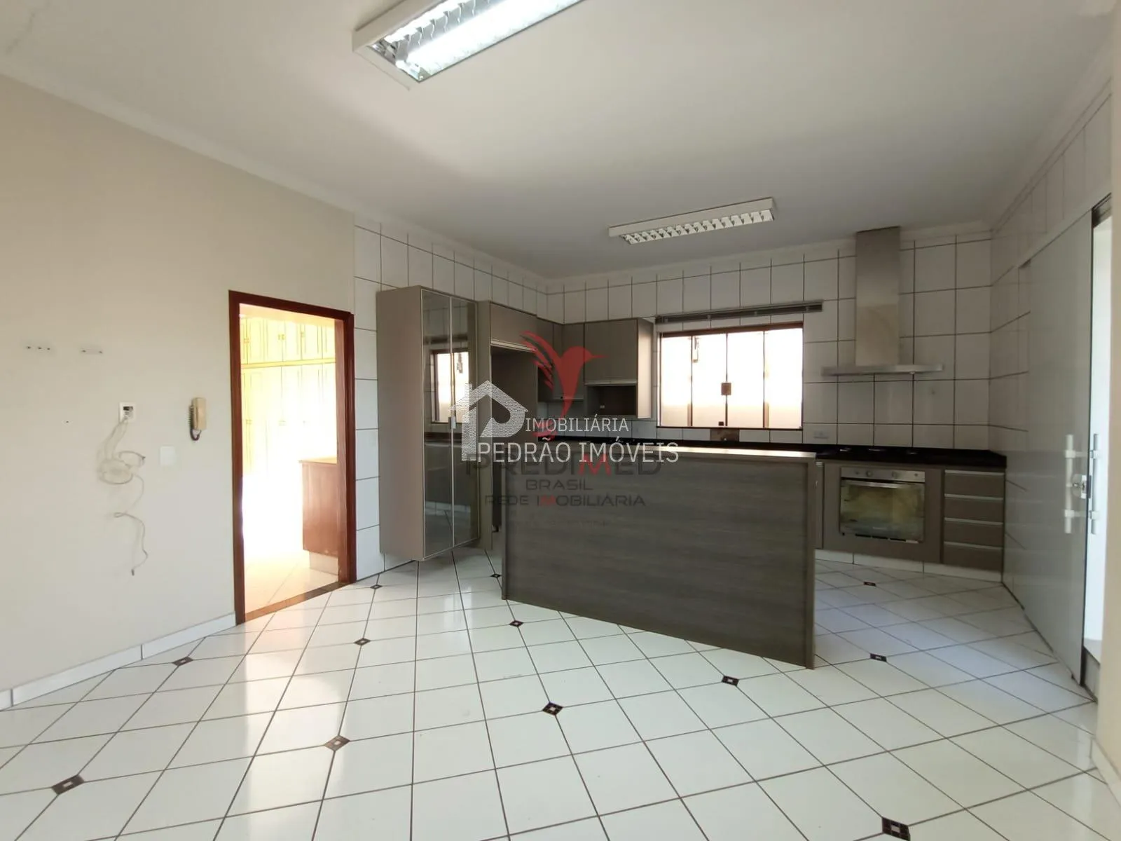 Imagem Casa de 3 quartos, 266m² no bairro Parque Residencial São José, em Lençóis Paulista