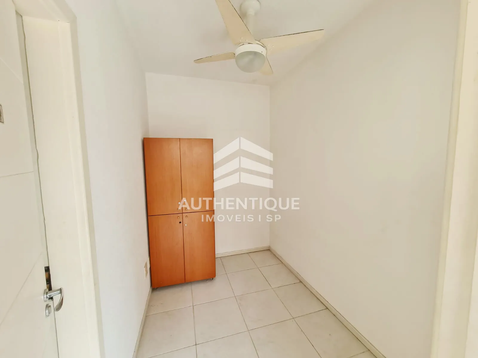 Imagem Casa Comercial I Excelente oportunidade para montar clínica, laboratório, pet, estética ou investir