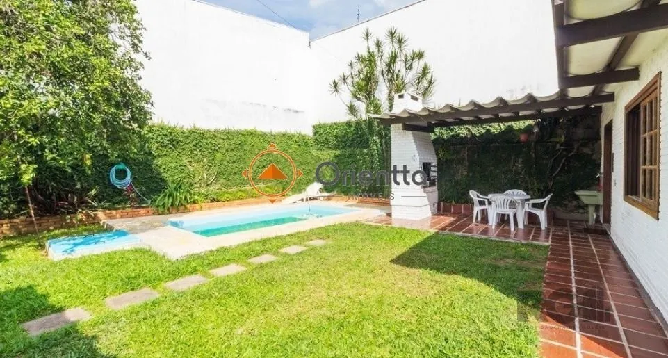 Imagem Casa em Chácara das Pedras