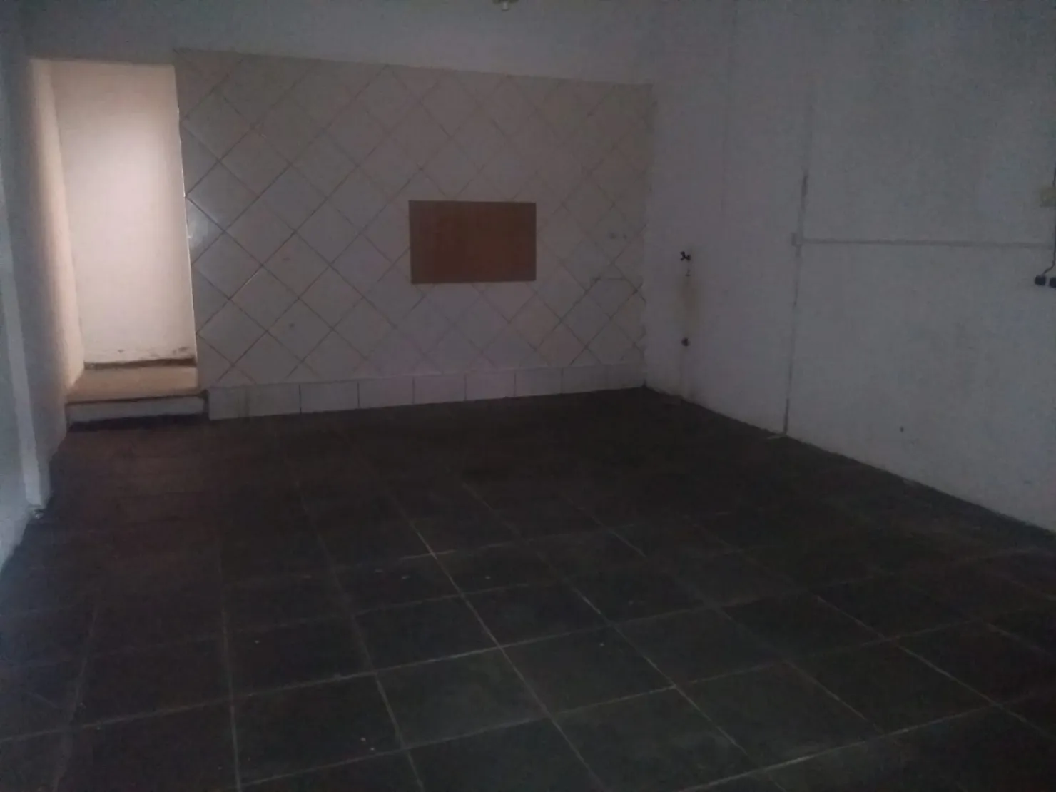 Imagem Comercial para Locação 2 Vagas, Residencial Estoril, Taubaté - SP
