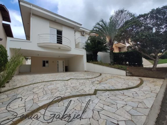 Imagem Casa no Condomínio Millenium, no bairro Jardim Recanto, com 3 Quartos, 336 m² por R$ 1.950.000, 00, em Valinhos, São Paulo.