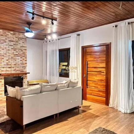 Imagem UM PARAÍSO EM MEIO A MATA ATLÂNTICA. CASA DE CAMPO MODERNA ALTO PADRÃO MOBILIADA COM PORTEIRA FECHADA.