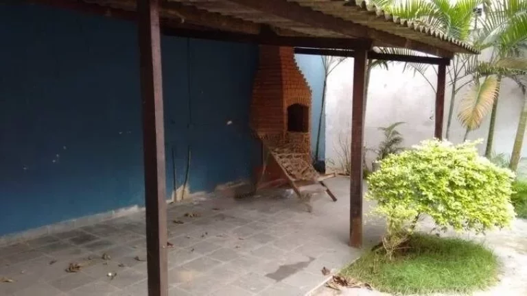 Imagem CASA COMERCIAL AMPLA PARA LOCAÇÃO NA POMPÉIA