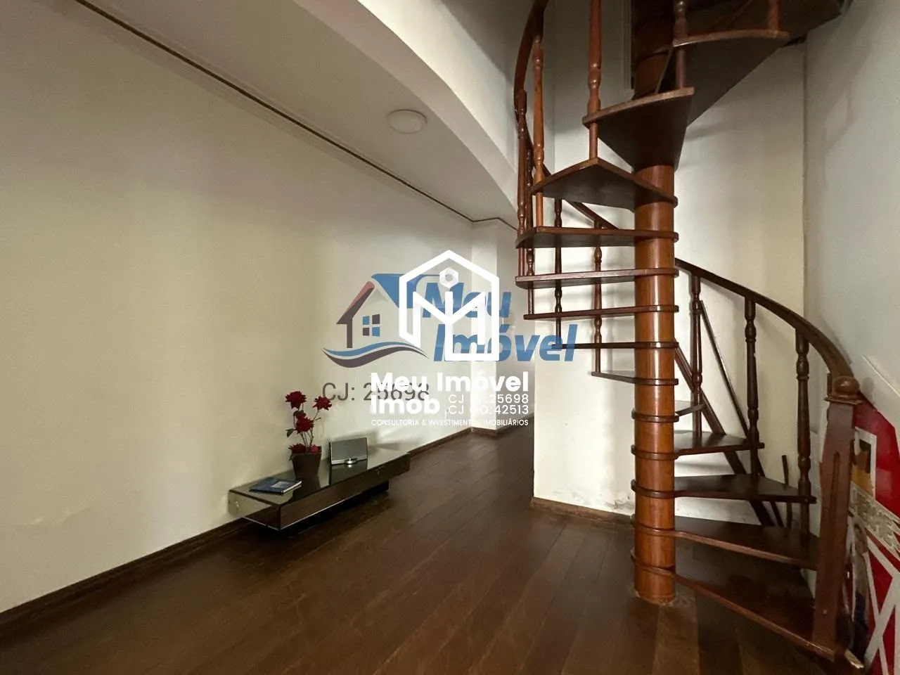 Imagem Arniqueiras Casa 6 Quartos 6 Suítes 600 m² Closet Banheira Jardim de Inverno