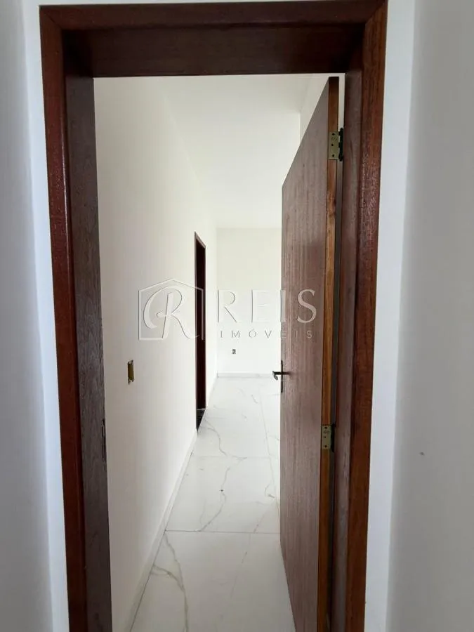 Imagem Casa para Venda em Rio das Ostras, Enseada das Gaivotas, 2 dormitórios, 1 suíte, 2 banheiros, 4 vagas