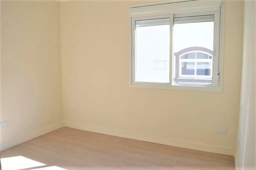 Imagem Apartamento 2 dormitórios com 1 suíte e box duplo de garagem no bairro Auxiliadora .