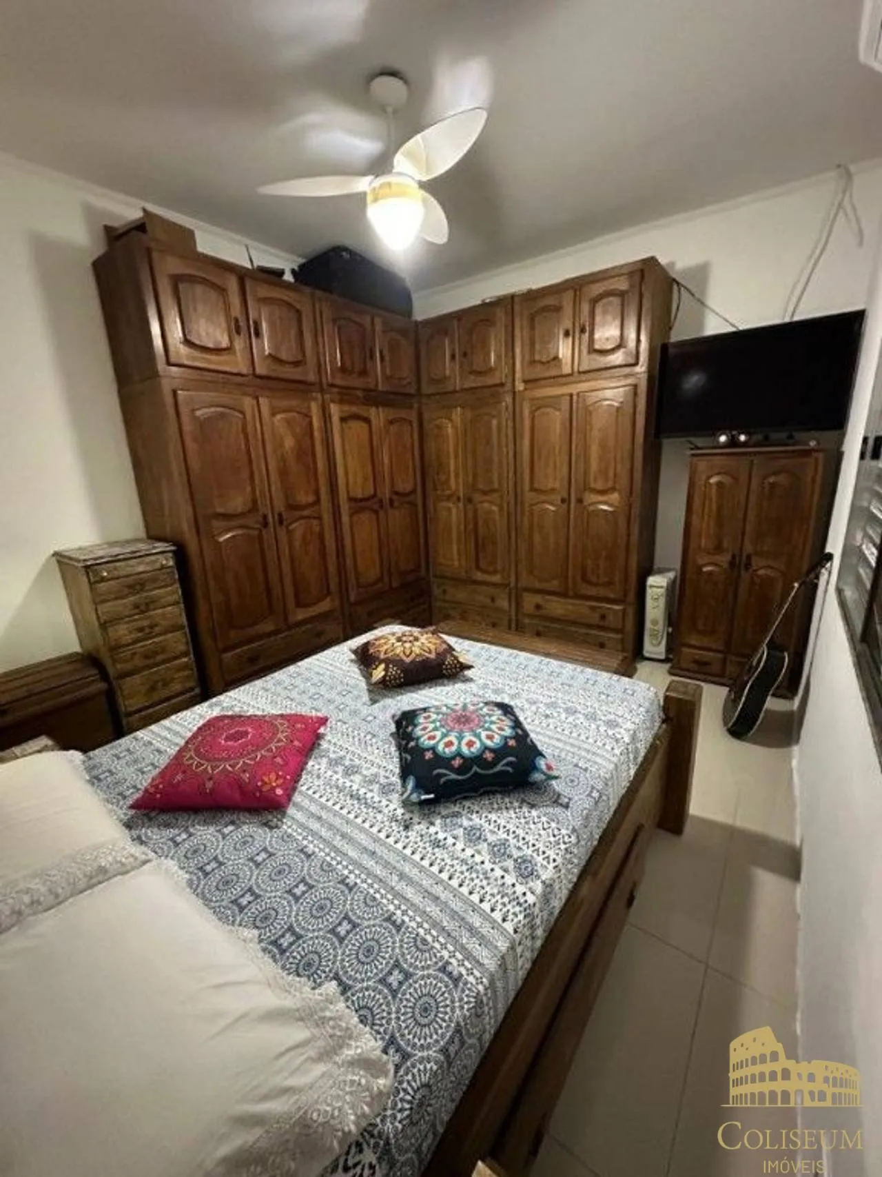 Imagem Casa com 2 dormitórios à venda, 110 m² por R$ 600.000,00 - Vila Guilhermina - Praia Grande/SP