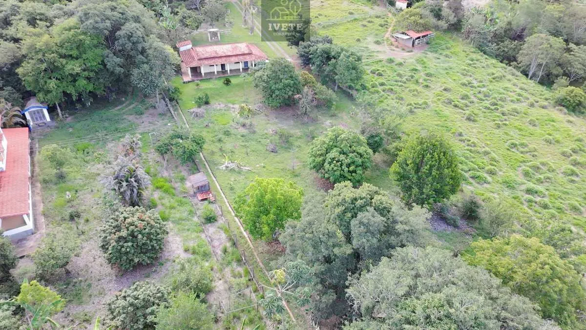 Imagem Linda Chácara à Venda no Bairro dos Camilos - Socorro/SP