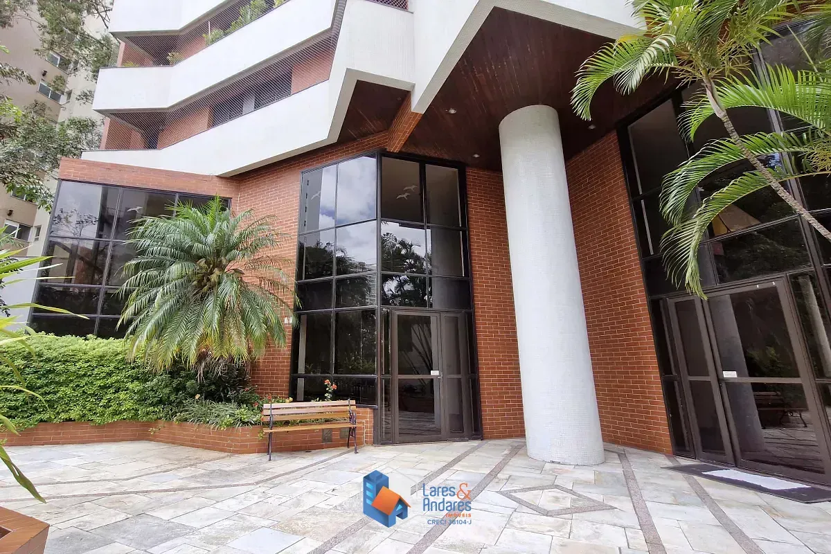 Imagem Cobertura para venda em Vila Andrade com 2 quartos, sendo 1 suíte, 201m²