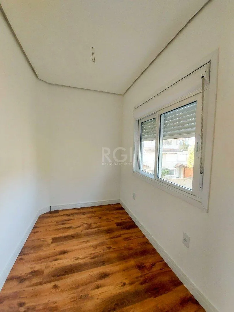 Imagem Casa Condominio para Venda - 128.96m², 4 dormitórios, sendo 2 suites, 2 vagas - Tristeza