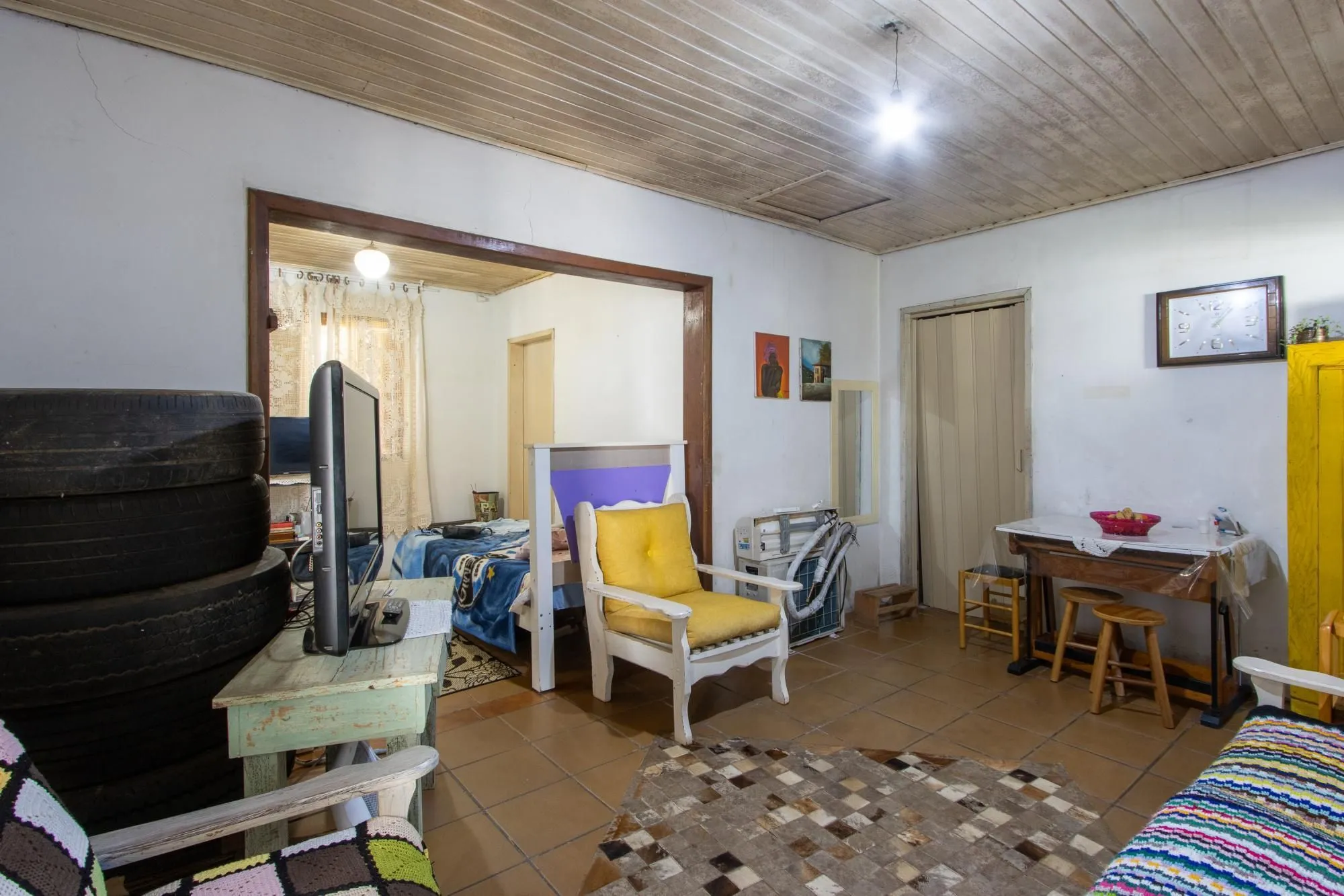 Imagem Sobrado amplo com 4 dormitórios com piscina e casa extra no mesmo terreno - Hípica