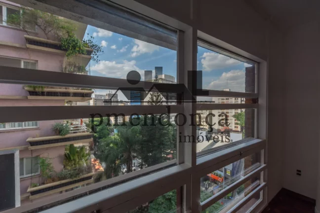 Imagem Apartamento com 150m² em Higienópolis, 3 quartos (1 suíte) e 1 vaga.